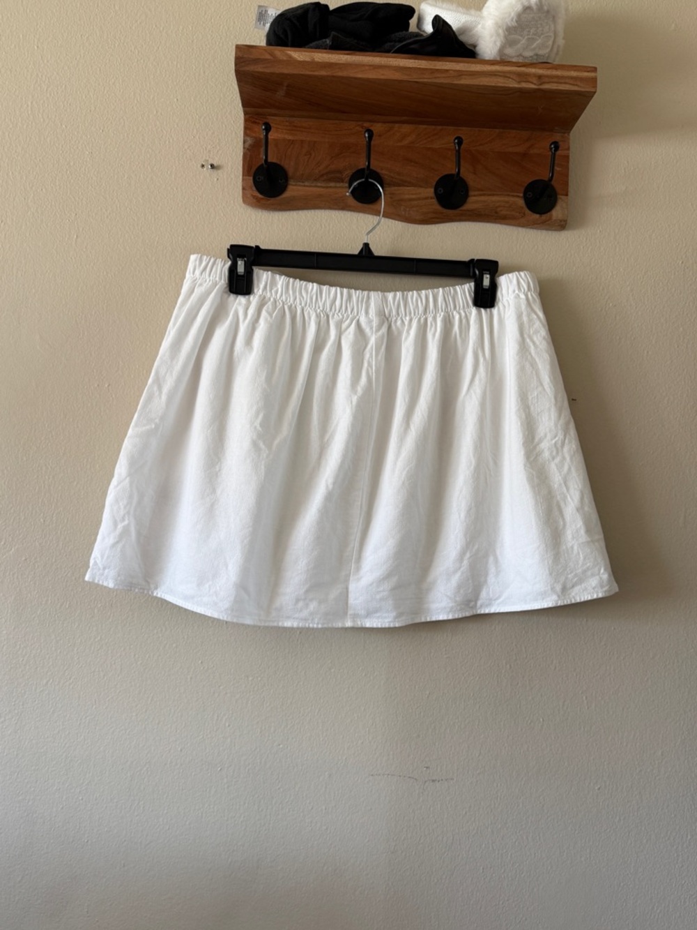 A New Day White Wrap Front Tie Mini Skirt Elastic Waist Lined XL Coastal Chic - Picture 2 of 6